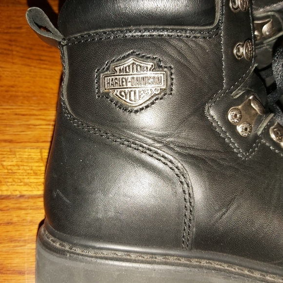 Harley Davidson Combat Style - Picture 3 of 5